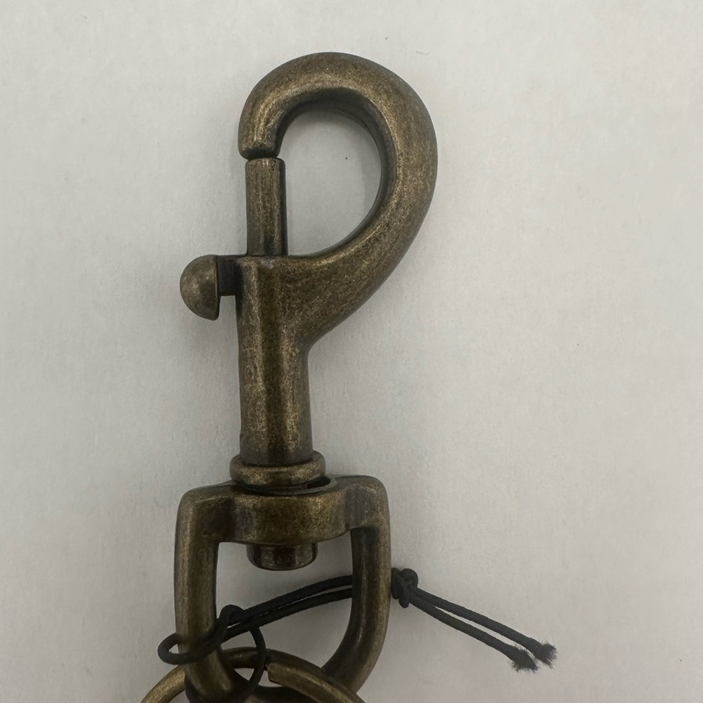 Diesel Keychain - Picture 5 of 6